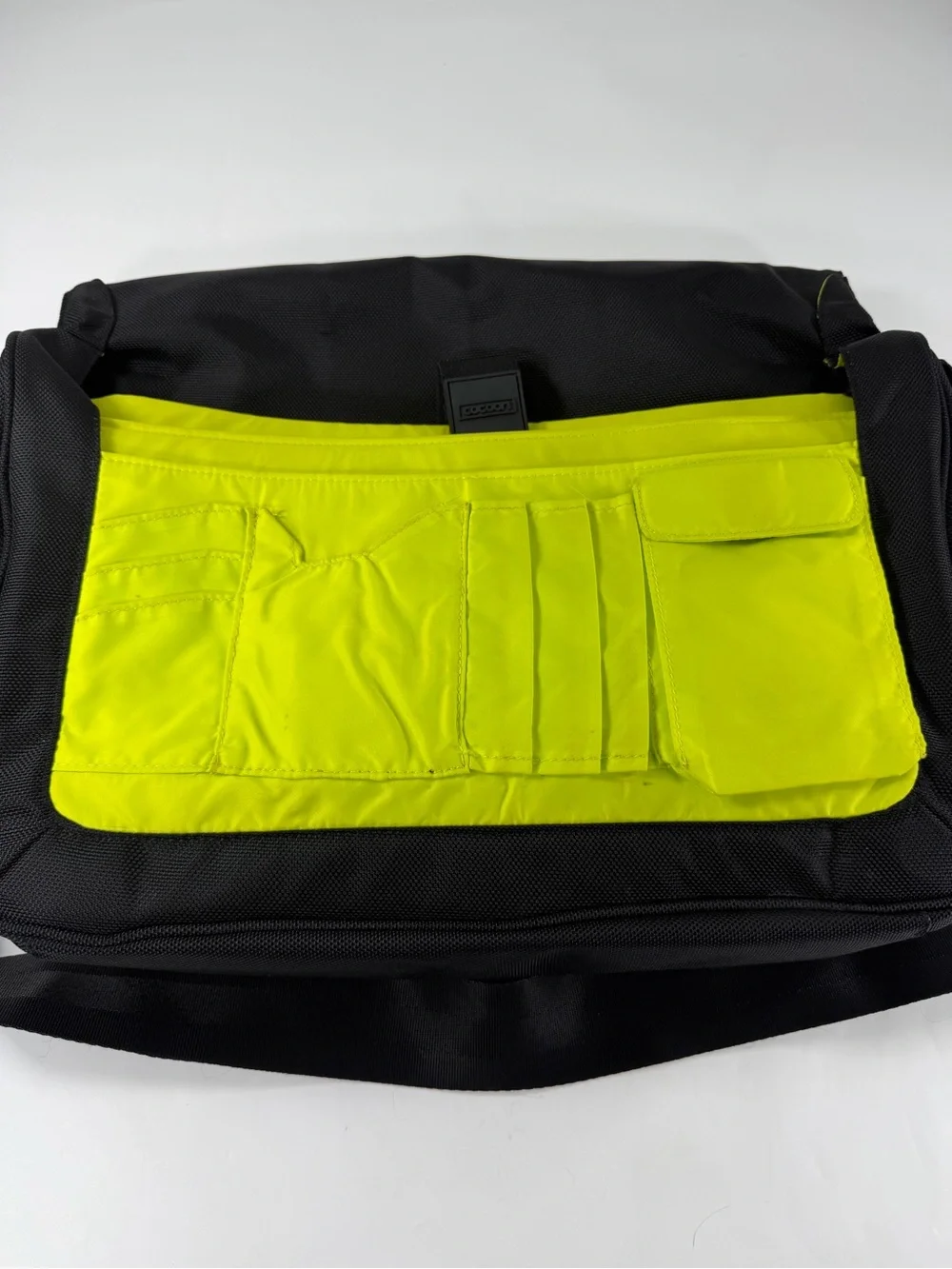 Cocoon Black Messenger Bag Laptop Crossbody Briefcase Travel Work Adjustable